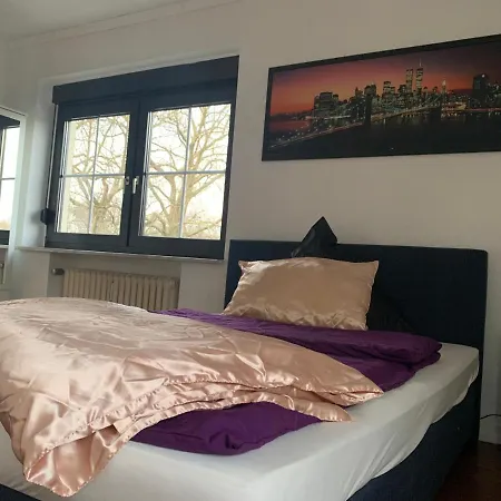 Appartement Moebliertes Am Geroweiher Mönchengladbach