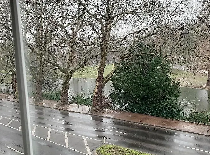 Moebliertes Am Geroweiher *