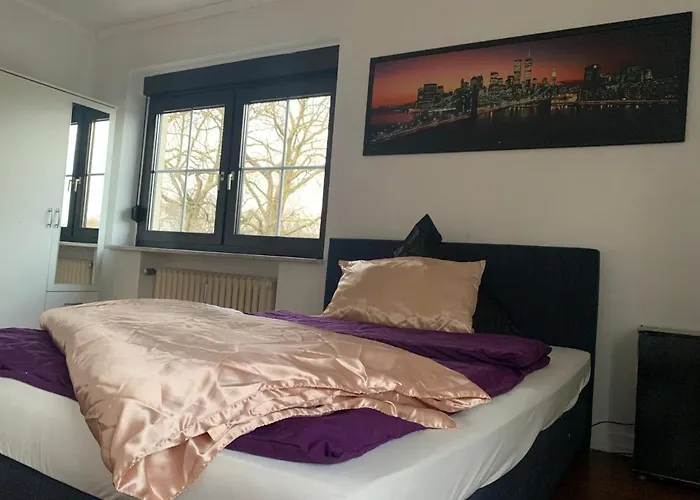 Lejlighed Moebliertes Am Geroweiher Mönchengladbach