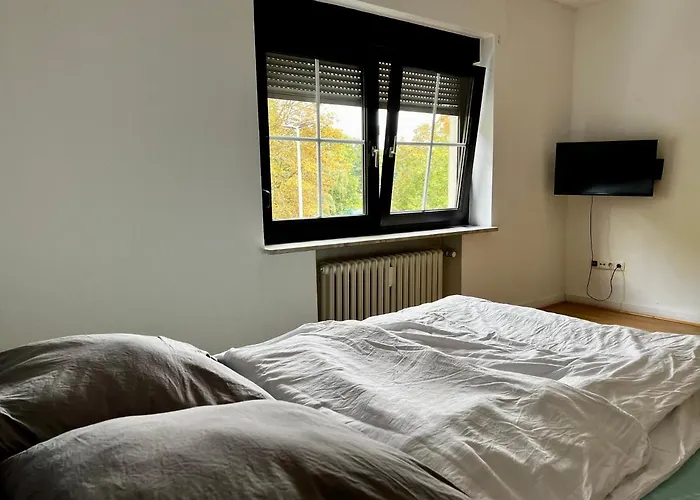 Moebliertes Am Geroweiher Appartement Mönchengladbach